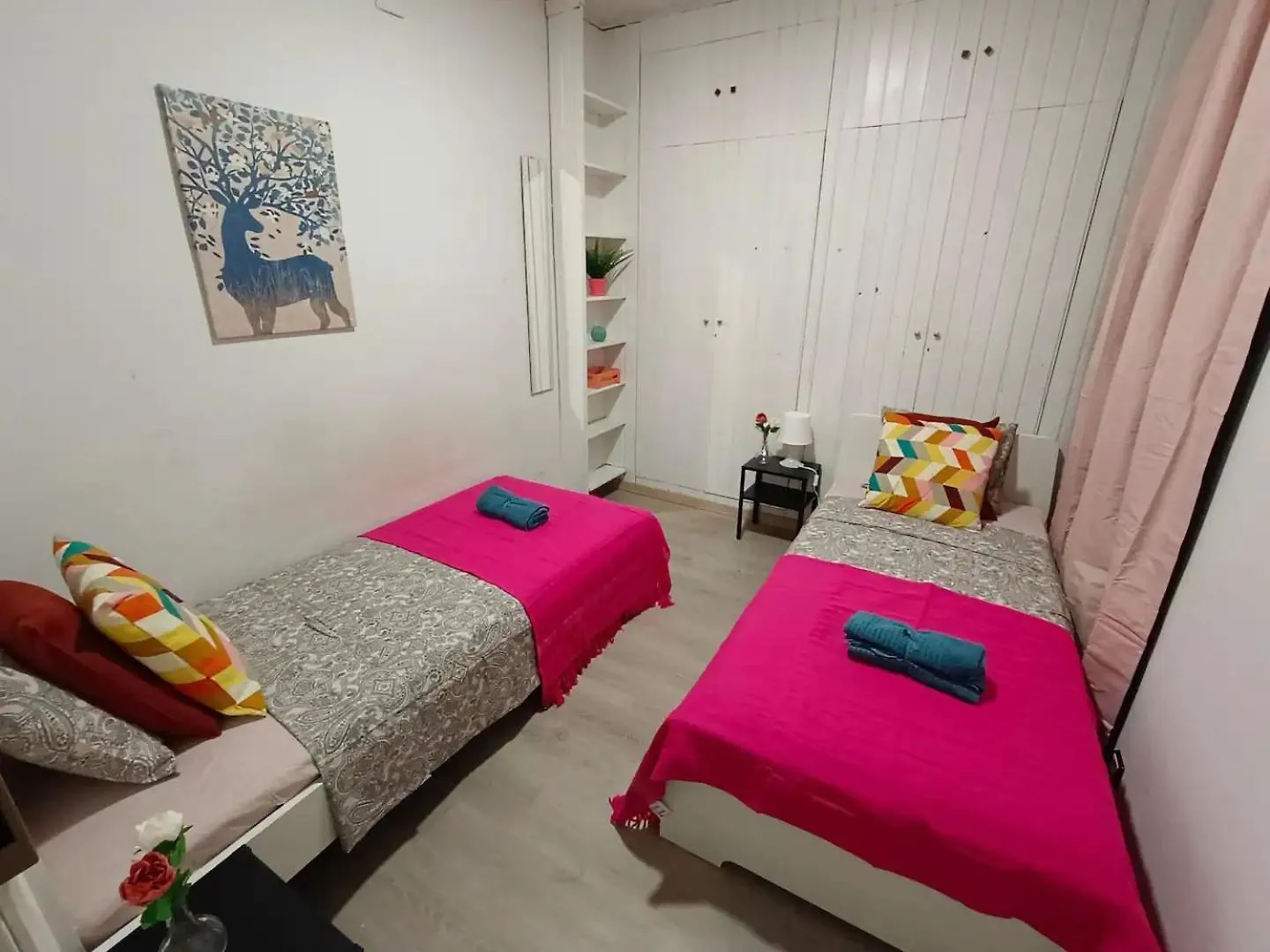 Dagon Ruums Hostel Barcelona Spain